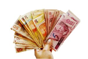 Como receber R$150 EXTRA do Bolsa Família? Saiba tudo